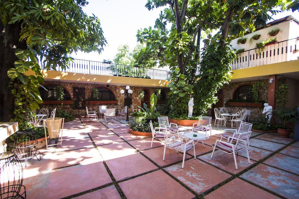 Ideal Villa Hotel Port-au-Prince Luaran gambar